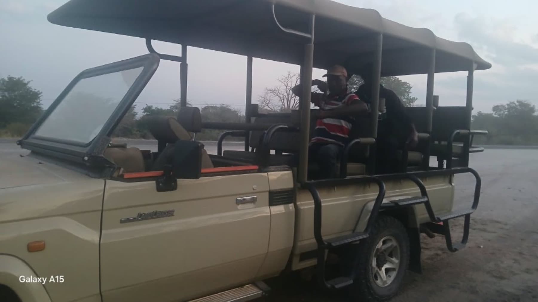 Prixon open safari vehicle