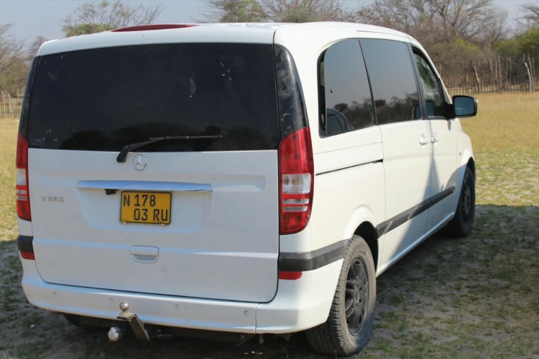 Mercedes-Benz V-Class rear